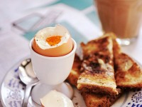 EAT EGGS, DRINK COFFEE – STAY HEALTHY!